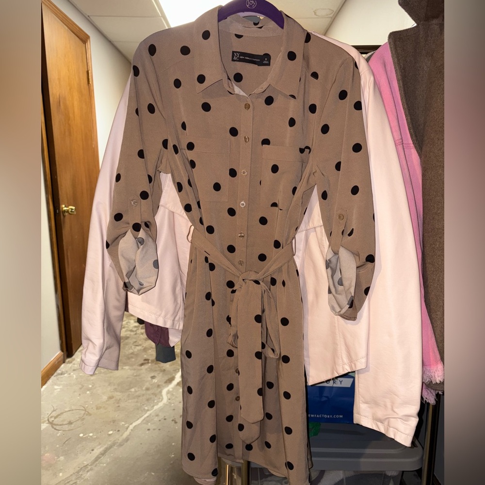 New York & Company Tan Polka Dot Long Sleeve Dress